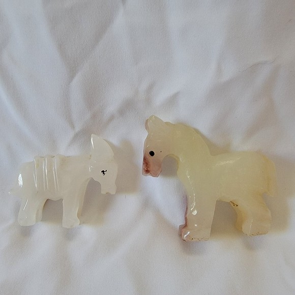 Hand Carved Stone Horse & Donkey Miniature Figurines Quartz Marble - Picture 1 of 7